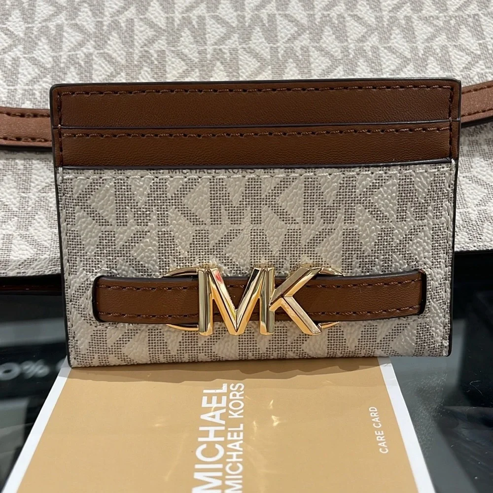 MICHAEL KORS Reed Large Card Holder Case Wallet Vanilla MK Signature NWT